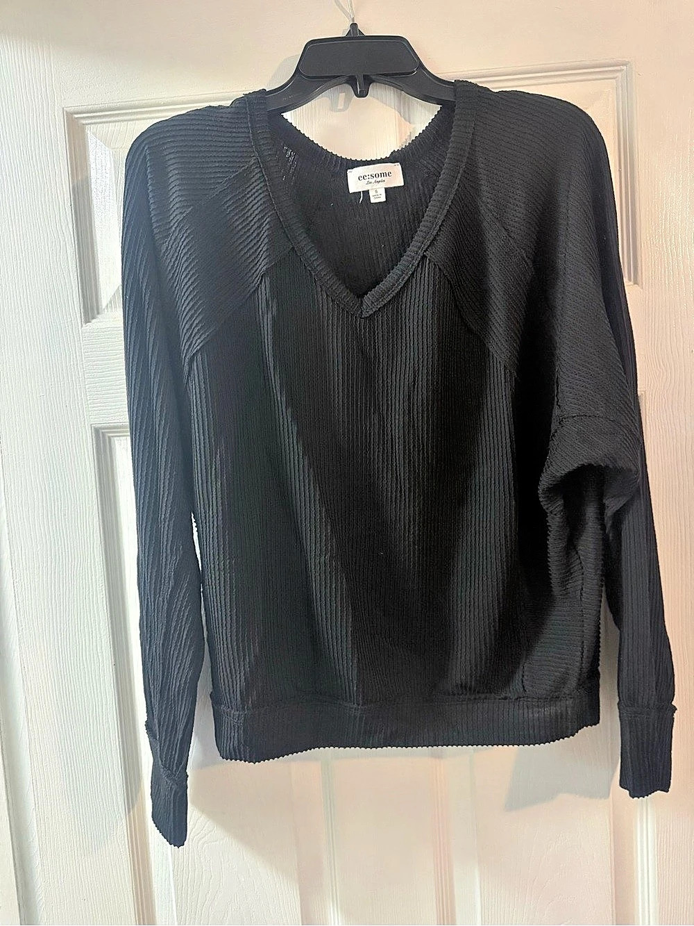 ee:some Black V-Neck Sweater Size Small Like New
